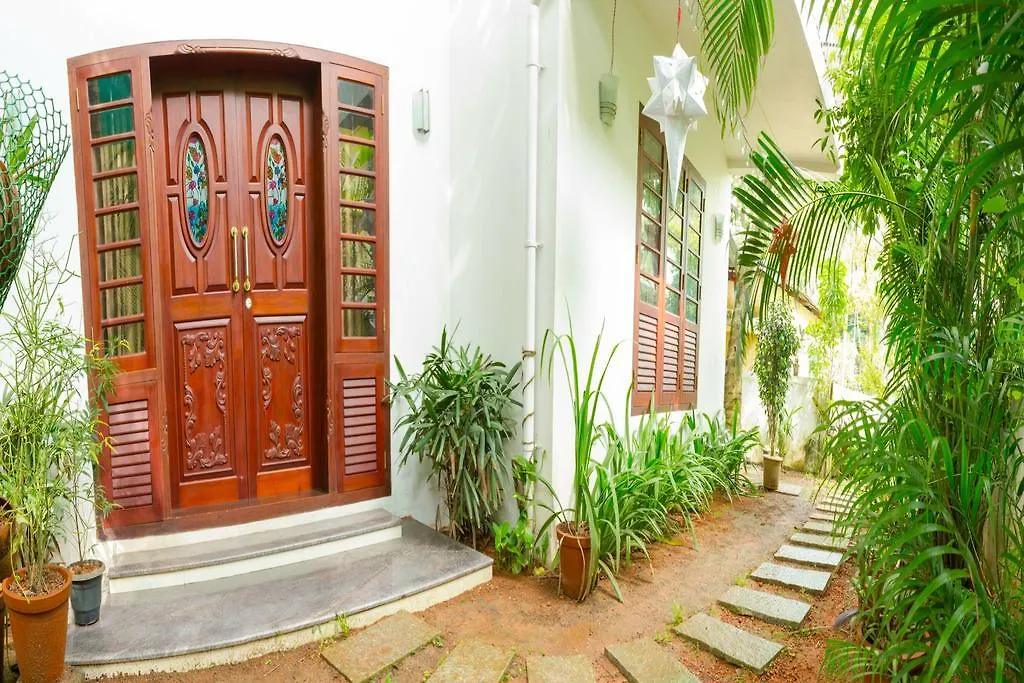Homestay The Francis Residence Kochi