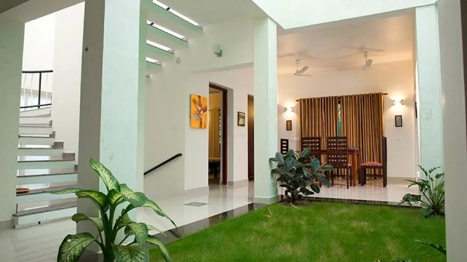 Homestay The Francis Residence Kochi